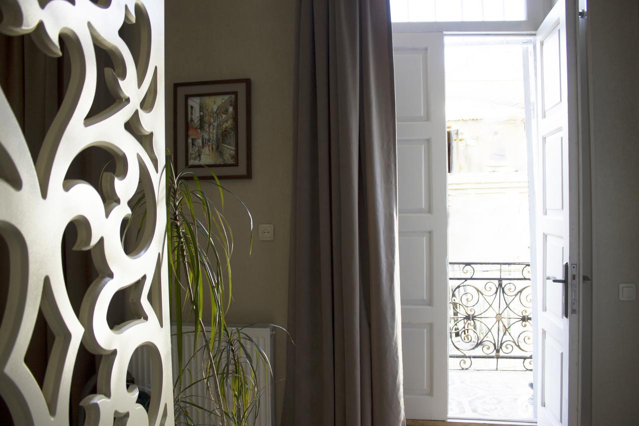 Royal District Apt ♛ Tbilisi Center Apartment Ngoại thất bức ảnh